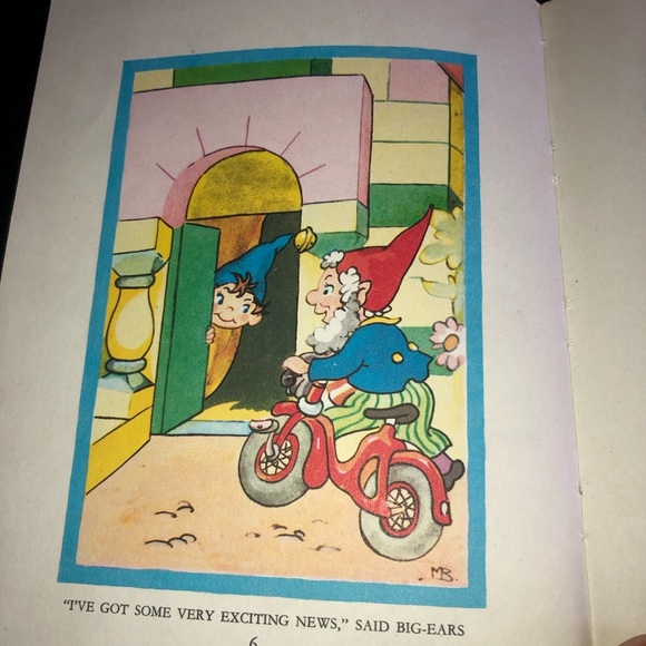 Noddy Meets Father Christmas Book - Yellow Cover - Picture 5 of 10